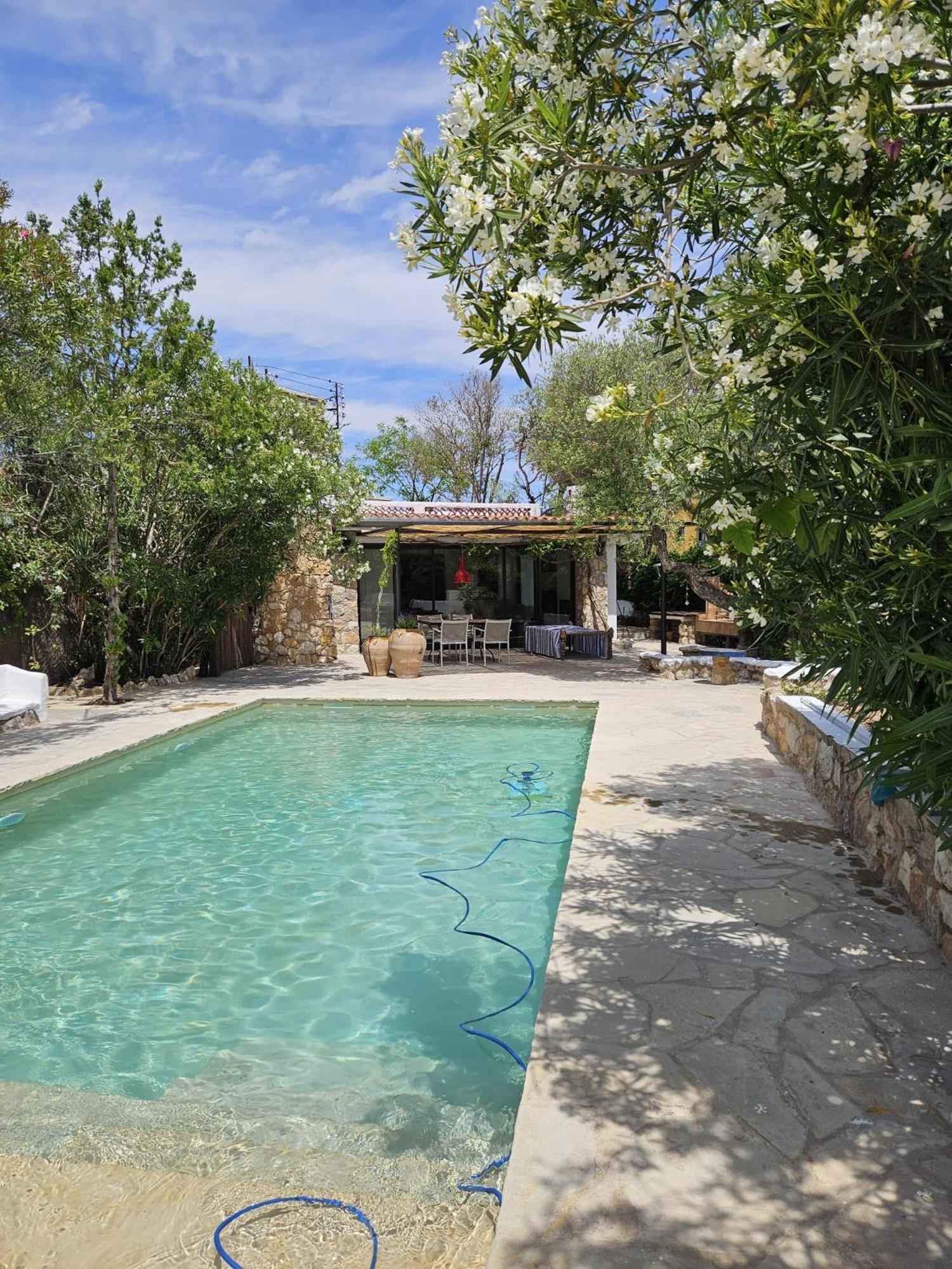 Bond Beach Village Альтафулья Экстерьер фото