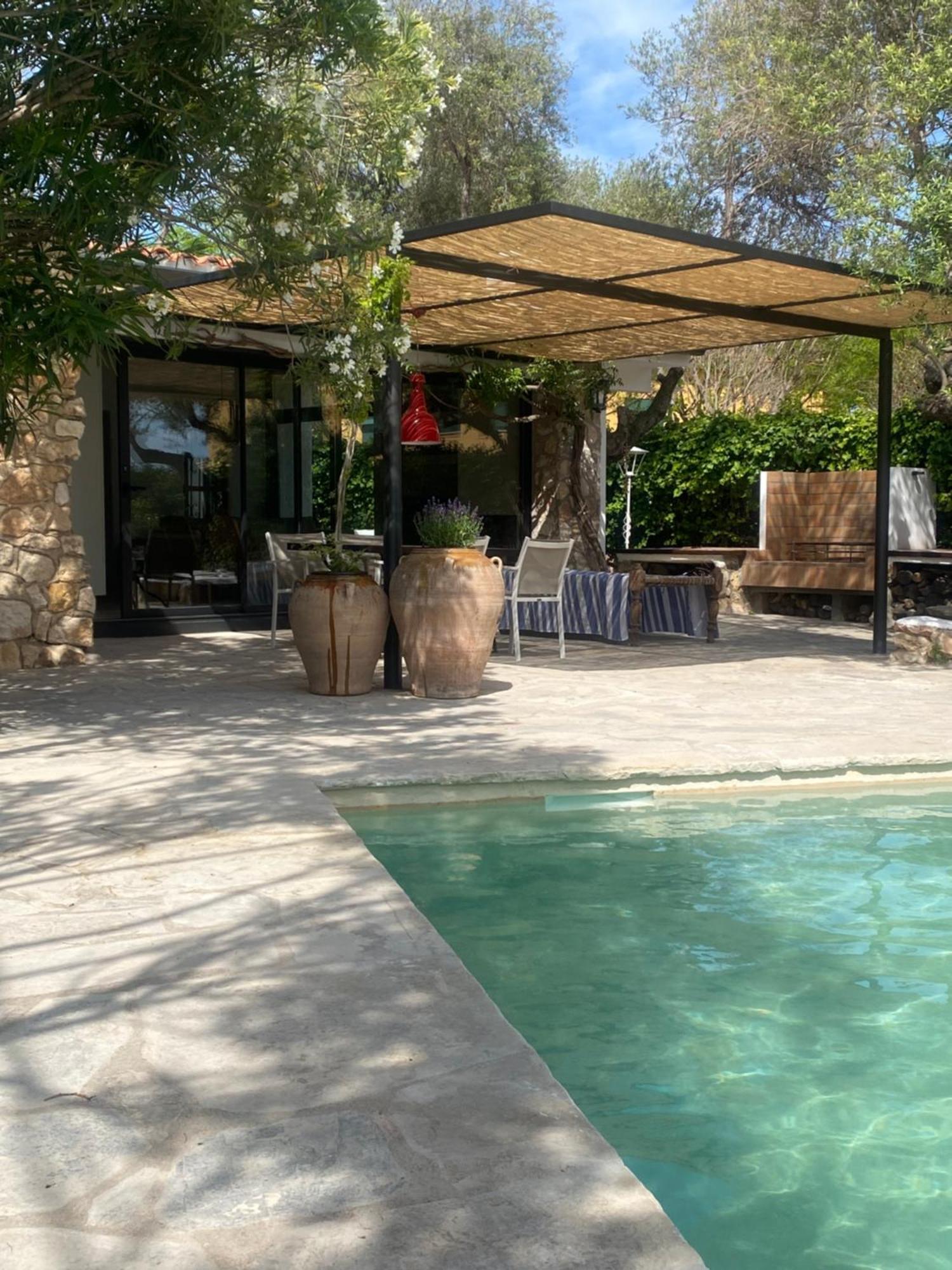 Bond Beach Village Альтафулья Экстерьер фото
